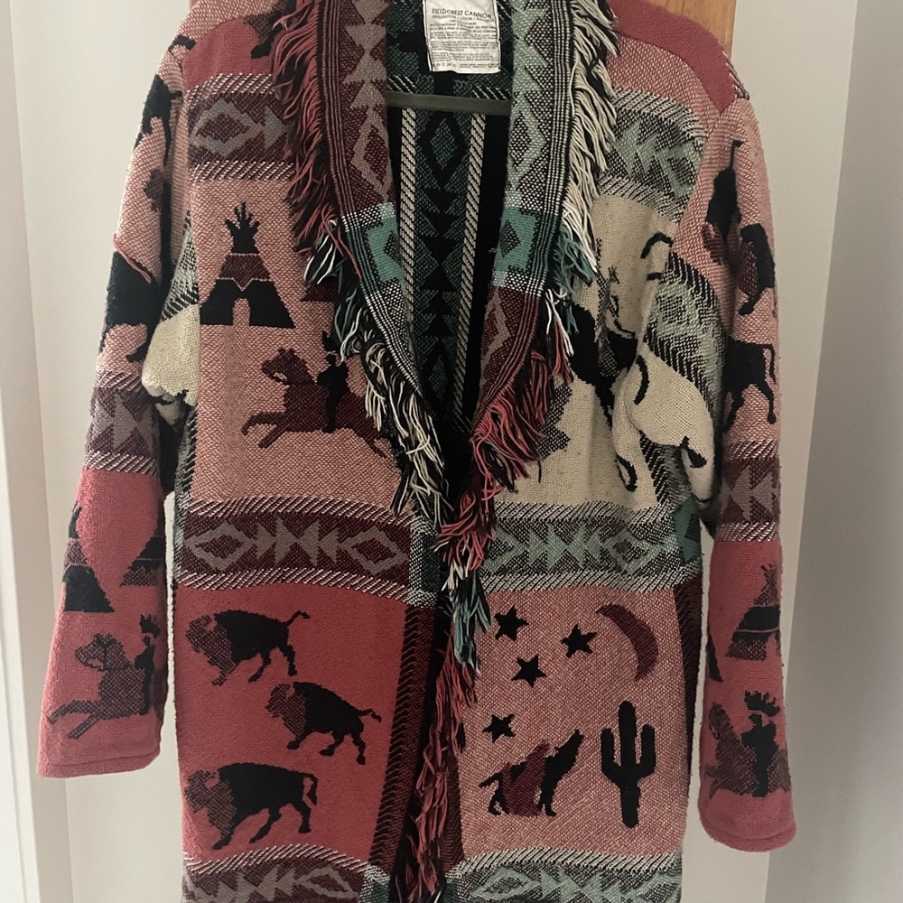 Fieldcrest Multicolor Patterned Textile - image 1